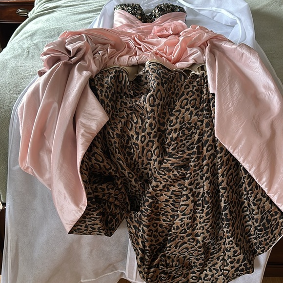 TONY BOWLS prom dress - Picture 5 of 7